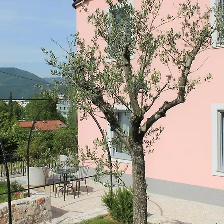 Aparthotel Burbonka Nova Gorica