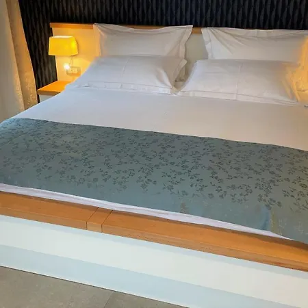 Burbonka 4* Nova Gorica