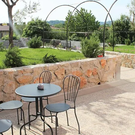 Burbonka Aparthotel
