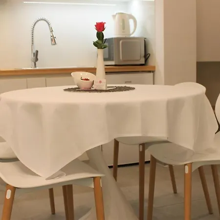 Burbonka Apartahotel 4*