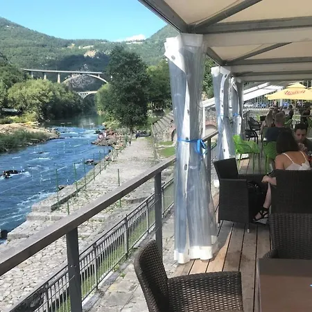 Burbonka Aparthotel 4*