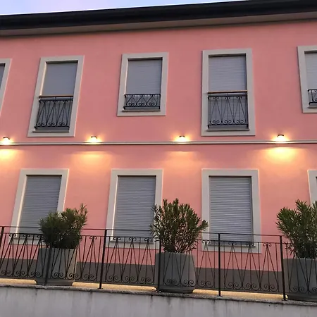 Apartahotel Burbonka