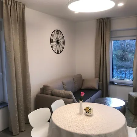 Burbonka Apartahotel