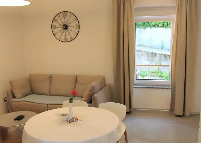 Lejlighedshotel Burbonka 4*