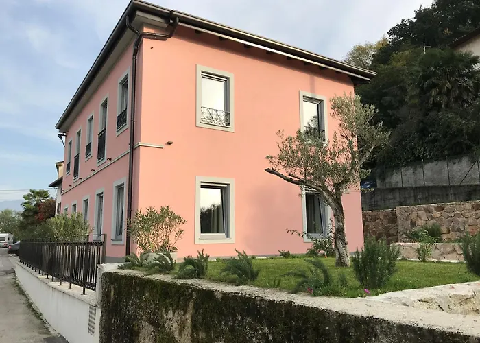 Aparthotel Burbonka 4*