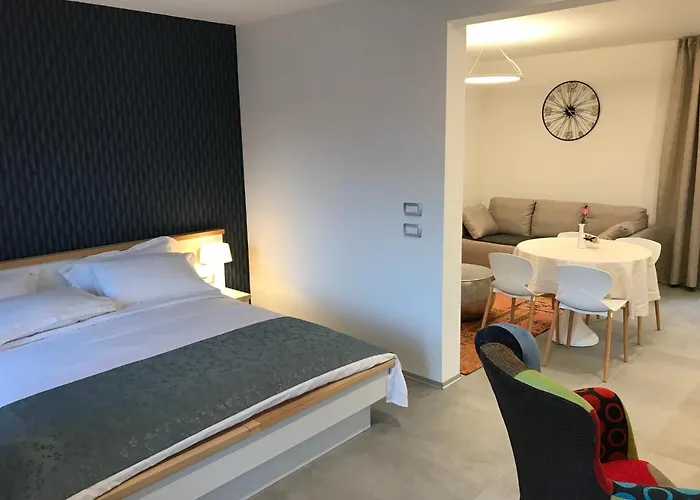 Lejlighedshotel Burbonka 4*